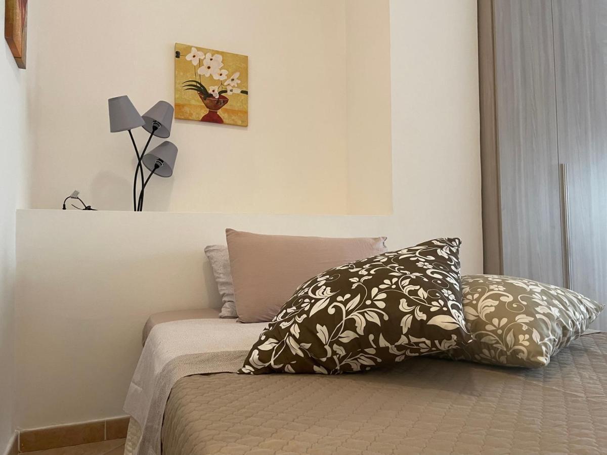 Viale Umberto I Apartments Sassari Luaran gambar